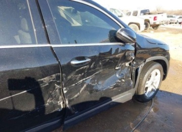 Mercedes GLA II 2023 Mercedes-Benz GLA 2023, 2.0L, od ubezpieczalni 2.0 Benzyna 221KM, zdjęcie 8