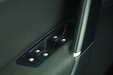 Volkswagen Golf VII Variant Facelifting 1.6 TDI-CR DPF BMT 115KM 2019 VW Golf 1.6 TDI, Salon Polska, Serwis ASO, zdjęcie 17