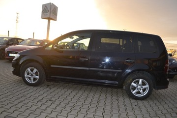 Volkswagen Touran I 1.4 TSI 140KM 2008 Volkswagen Touran z Niemiec,Opłacony, zdjęcie 3