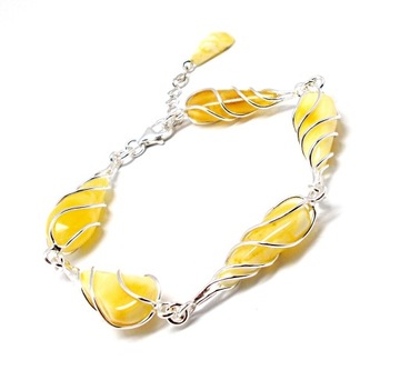 Серебряный янтарный браслет