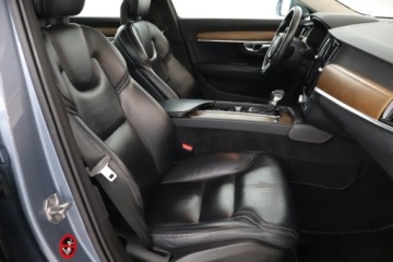Volvo S90 II Sedan 2.0 D5 235KM 2017 Volvo S90 D5 AWD, Salon Polska, 231 KM, 4X4, zdjęcie 8