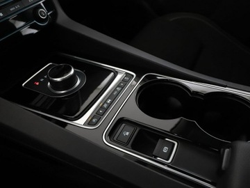 Jaguar F-Pace SUV 2.0 i4D 180KM 2016 Jaguar F-PACE 20d R-Sport Automat Navi Tempomat, zdjęcie 27