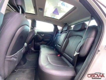 Hyundai ix35 SUV R 2.0 CRDi 136KM 2012 Hyundai ix35 2.0crdi 4x4 panorama Navi kamera skora full opcja zamiana 1.r, zdjęcie 17