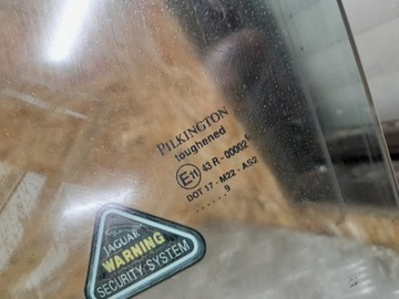 JAGUAR S-TYPE SEDAN SKLO (OKNO) LEVÝ PŘEDNÍ