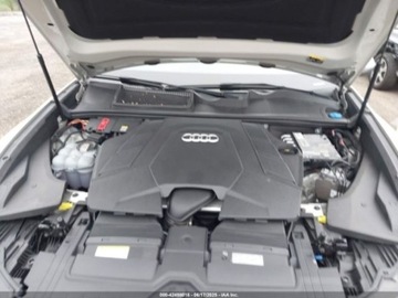 Audi Q8 2021 Audi Q8 2021 AUDI Q8 PREMIUM PLUS 55 TFSI QUATTRO TIPTRONIC 3.0 Benzyna, zdjęcie 15