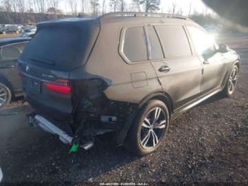 BMW X7 2022 BMW X7 xDrive40i 2022 3.0 Benzyna 335KM, zdjęcie 5