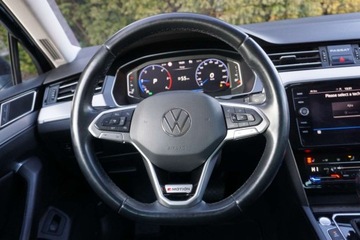 Volkswagen Passat B8 Alltrack Facelifting 2.0 TDI SCR 200KM 2021 Volkswagen Passat Bezwypadek 4Mot. LED Matrix ACC Kamera Skora Virtu, zdjęcie 9