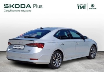 Skoda Octavia IV Liftback 1.5 TSI EVO 150KM 2023 Skoda Octavia 1.5eTSI 150KM Hak Virtual Martwe pole ACC Manetki Ambiente E, zdjęcie 4