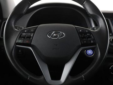 Hyundai Tucson III SUV 2.0 CRDI 136KM 2015 Hyundai Tucson Xpossible 4x4 navi kamera grzane, zdjęcie 20