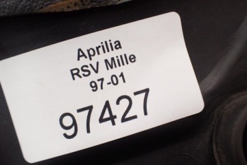 Водительское сиденье и многоместное сиденье Aprilia RSV Mille 1000