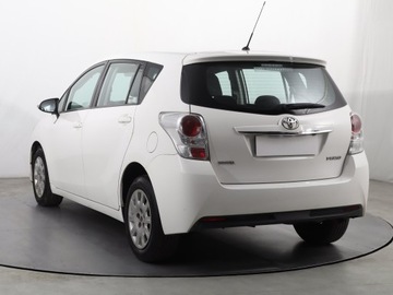 Toyota Verso Minivan Facelifting 1.6 D-4D 112KM 2014 Toyota Verso 1.6 D-4D, Salon Polska, Serwis ASO, zdjęcie 3