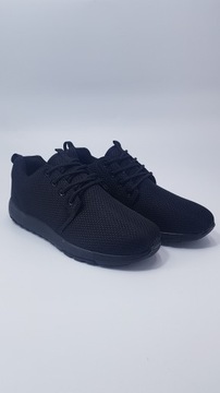 BUTY SPORTOWE ADIDASY LEKKIE SIATKA CZARNE WYGODNE