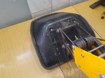 СИДЕНЬЕ STIGA V401 HST BRIGGS 12HP КАРКАС СИДЕНЬЯ