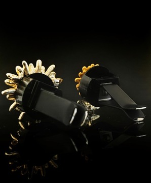 АВТОМОБИЛЬНЫЙ ДИФФУЗОР ДЛЯ АРОМАТИЧЕСКОГО МАСЛА, НАБОР ДЕКОРАЦИОННЫХ ВЕНТИЛЕЙ