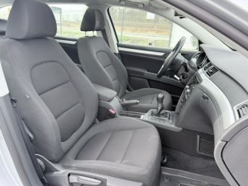 Skoda Superb II Outdoor 1.6 TDI CR DPF 105KM 2014 Škoda Superb Skoda Superb 1.6 TDI 105KM 2014r., zdjęcie 18