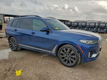 BMW X7 2022 BMW X7 xDrive40i 2022 3.0 Benzyna 335KM, zdjęcie 4