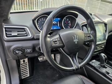 Maserati Ghibli III Sedan 3.0 V6 410KM 2018 MASERATI GHIBLI S V6 3,0l benzyna Twin Turbo 410KM Przebieg: 33,947km, zdjęcie 6