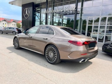 Mercedes Klasa E W214 Sedan 2.0 200 204KM 2025 E Klasa 200 4-Matic AMG 2.0 (204KM) 2025, zdjęcie 5