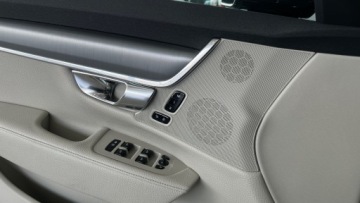 Volvo S90 II Sedan 2.0 T5 250KM 2019 Volvo S90 2.0 Turbo benzyna 250 km Polski salon Bogsata wersja wyposazenia, zdjęcie 24