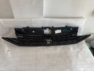 РЕШЕТКА РАДИАТОРА VW PASSAT B8 LIFT