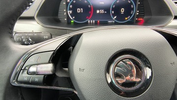 Skoda Superb III Kombi Facelifting 1.5 TSI 150KM 2022 Skoda Superb Combi 1.5TSI 150KM Tempomat SalonPL M, zdjęcie 14