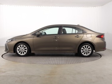 Toyota Corolla XII Sedan 1.5 VVT-i 125KM 2022 Toyota Corolla 1.5 VVT-i, Salon Polska, zdjęcie 2