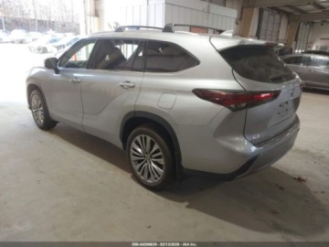 Toyota Highlander III 2024 Toyota Highlander PLATINUM, 2024., 4x4, 2.4L 2.4 Benzyna 265KM, zdjęcie 3