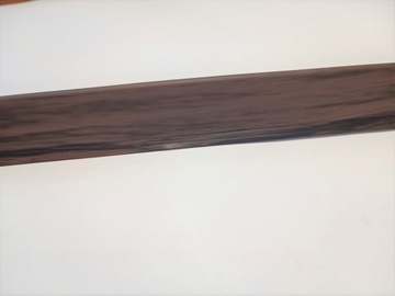 Маскирующая планка для окна из орехового дерева, 30 мм.