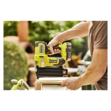 Нейлер 18G 18V AirStrike RYOBI R18GN18 + Комплект аккумуляторов, зарядка