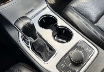 Jeep Grand Cherokee IV Terenowy Facelifting 2016 3.0 CRD 250KM 2018 Jeep Grand Cherokee 3.0 CRD 250KM Summit AT Salon PL 3.0 Diesel 250KM, zdjęcie 21