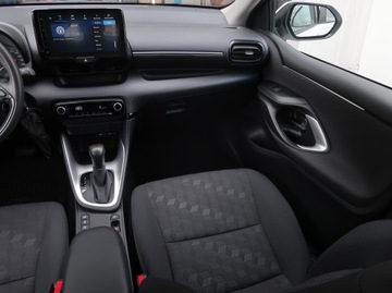 Toyota Yaris IV Hatchback 1.5 Hybrid Dynamic Force 116KM 2024 Toyota Yaris 1.5 VVT-i Hybrid, Salon Polska, zdjęcie 7