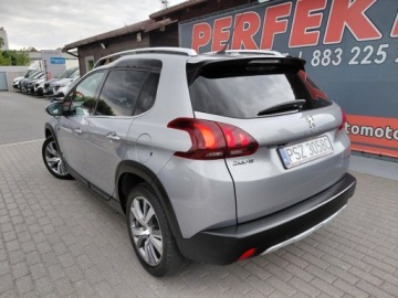 Peugeot 2008 I SUV Facelifting 1.2 PureTech 130KM 2018 Peugeot 2008 Navi Kamera Panorama Klimatronik 1.2 Benzyna 130KM, zdjęcie 4