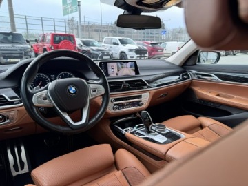 BMW Seria 7 G11-G12 Sedan 730d 265KM 2019 BMW 730 265 KM. Bezwypadkowy. Pełna opcja., zdjęcie 15