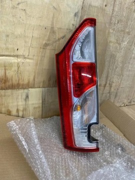 SVĚTLO PRAVÝ ZADNÍ POD DVEŘE 265506747R KANGOO II FACELIFT 2013-21 NISSAN NV250