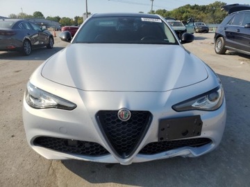 Alfa Romeo Giulia II Sedan Facelifting 2.0 Turbo 280KM 2021 Alfa Romeo Giulia 2021 Sport Rwd 2.0 Benzyna 280KM, zdjęcie 5