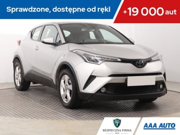 Toyota C-HR I Crossover 1.2L Turbo 116KM 2017 Toyota C-HR 1.2 Turbo, Salon Polska