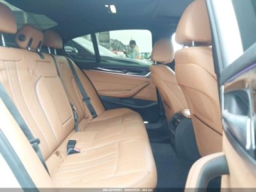 BMW Seria 5 G30-G31 2021 BMW Seria 5 540i 2021 3.0l 3.0 Benzyna 335KM, zdjęcie 12