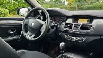 Renault Laguna III Grandtour 2.0 dCi 130KM 2011 Renault Laguna 2.0 DCi 130KM Dynamique/Salon Polska, zdjęcie 23