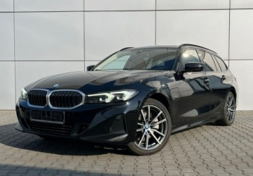 BMW Seria 3 G20-G21 Touring 2.0 330e 292KM 2022 BMW Seria 3 XDrive Braz Skora Plug-In PDC Led Virtual FV23