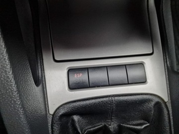 Volkswagen Golf V Hatchback 1.4 FSI 90KM 2004 Volkswagen Golf 1.4 FSI 90 KM, Klimatyzacja,, zdjęcie 17