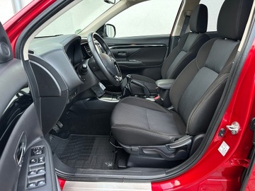 Mitsubishi Outlander III SUV Facelifting 2017 2.0 150KM 2020 MITSUBISHI OUTLANDER 2020*2.0 MIVEC 150 KM*DIAMANT*KAMERA*LED*TYLKO 76 TKM*, zdjęcie 16