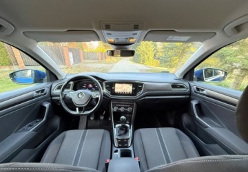 Volkswagen T-Roc I SUV 1.5 TSI ACT 150KM 2019 Volkswagen T-Roc Volkswagen T-Roc 1.5 TSI ACT Premium 1.5 Benzyna 150KM, zdjęcie 17