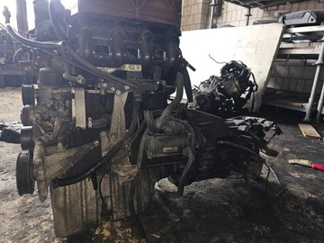 KOMPLETNY SILNIK MERCEDES SPRINTER 2.2 OM611