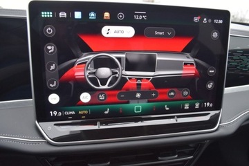 Volkswagen Passat B8 Variant Facelifting 2.0 TDI SCR 150KM 2024 Volkswagen Passat 2.0TDI 150KM Elegance IQ.Drive HAK Masaz ACC Kamera360 A, zdjęcie 24