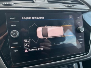 Volkswagen Touran III 1.5 TSI EVO 150KM 2021 Volkswagen Touran 1.5 TSI EVO Comfortline Plus. VAT Marza 1.5 Benzyna, zdjęcie 27