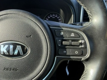 Kia Sportage IV SUV 1.7 CRDi 115KM 2018 Kia Sportage 1.7 CRDi 16V 115KM. 2018r FV23%, zdjęcie 24