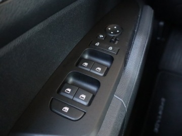 Kia Sportage V SUV 1.6 T-GDI 150KM 2022 Kia Sportage 1.6 T-GDI, Salon Polska, zdjęcie 15