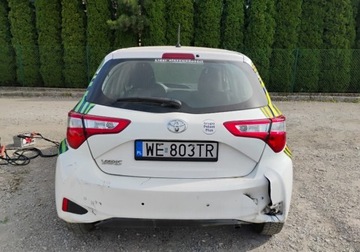 Toyota Yaris III 2018 Toyota Yaris 2018r, Salonowa, 1.5 Benzyna. Uszkodzony prawy przod. Jezdzi., zdjęcie 17