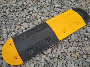 Бросок лежачего полицейского 50 см 50/36/4 см