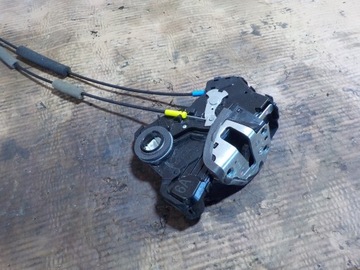 AVENSIS III ZÁMEK DVEŘE LEVÝ PŘEDNÍ 6PIN